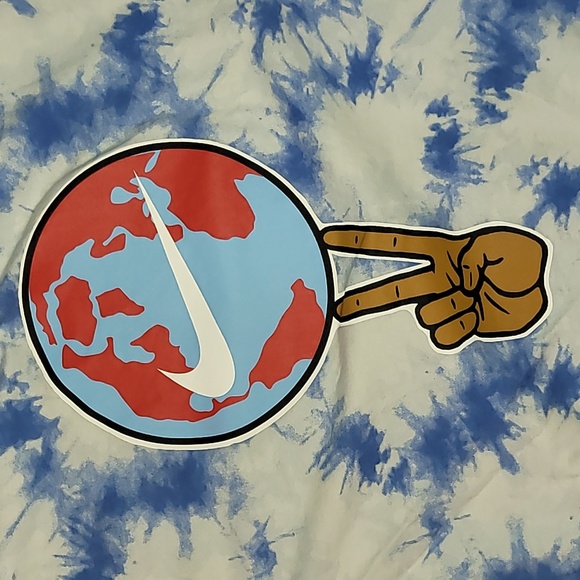 NIKE. World Peace. 🌎 ✌️. 💯 Cotton. Tye-dye. Women's size XL - Picture 2 of 16
